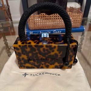 Tuckernuck Tortoise Top Handle Clutch NEW never used